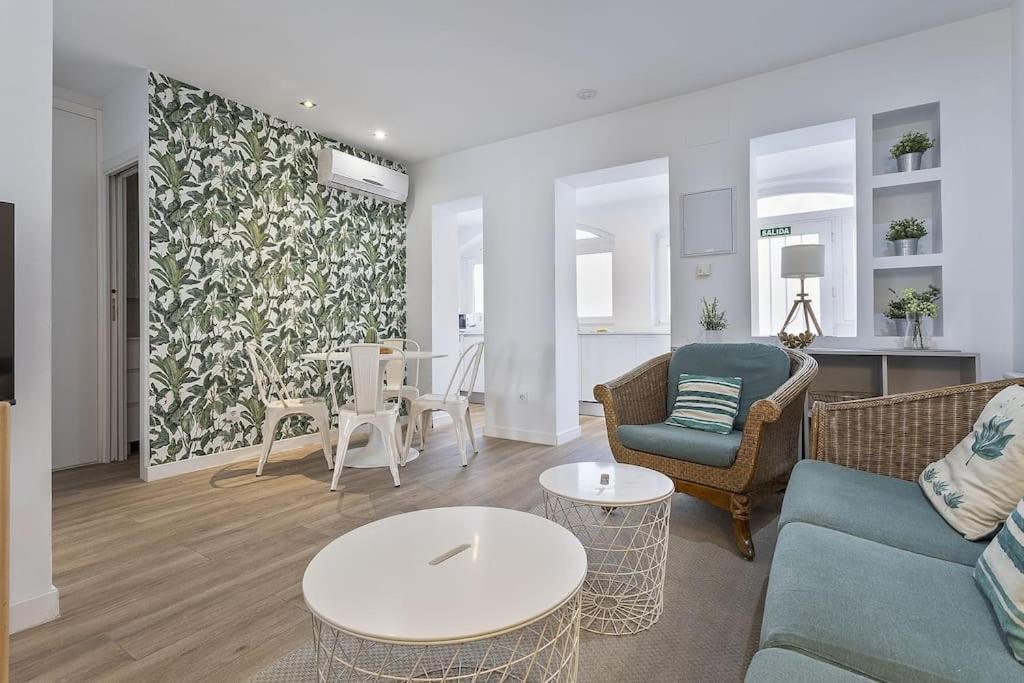 Apartamento Alcam Castellana La Paz Madrid Exterior foto